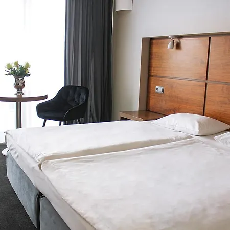 Port 5* Ostróda