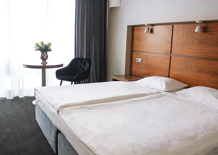 Port 5* Оструда